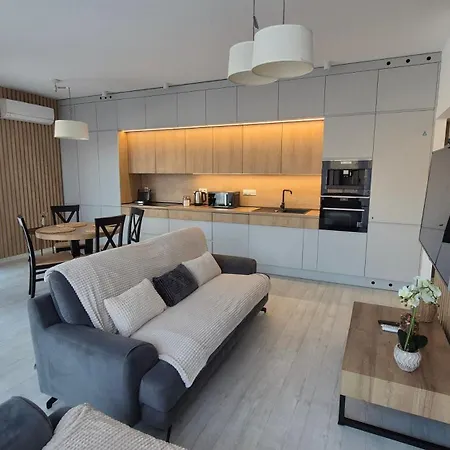 Daire St Wojciech Hill Apartment, Free Parking, Air-conditioning, Self Check-in 24h *