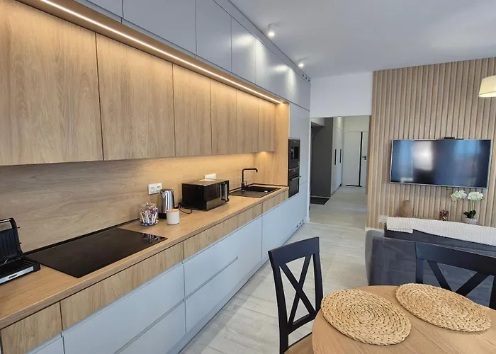 Daire St Wojciech Hill Apartment, Free Parking, Air-conditioning, Self Check-in 24h