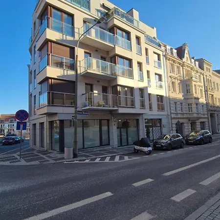 St Wojciech Hill Apartment, Free Parking, Air-conditioning, Self Check-in 24h Apartamento *