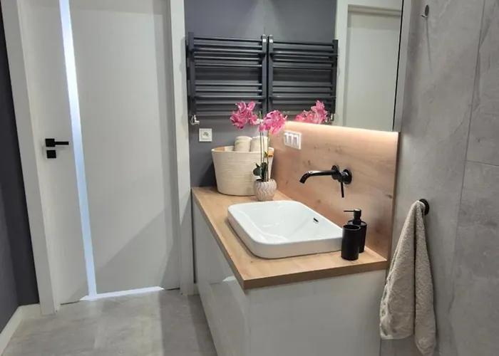 Apartament St Wojciech Hill Apartment, Free Parking, Air-conditioning, Self Check-in 24h *